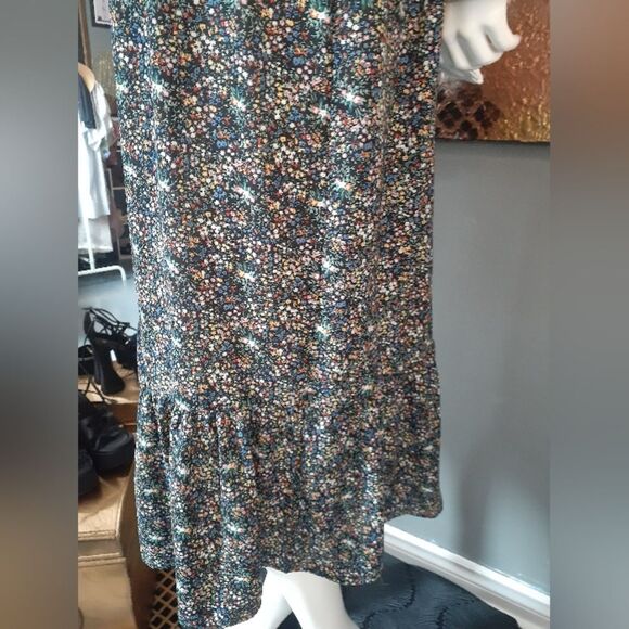 Floral Ruffled Long Sleeve Maxi Dress - Picture 8 of 16